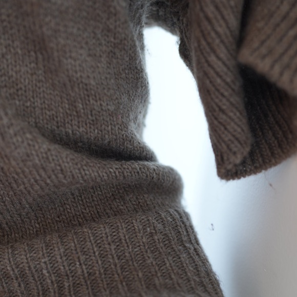 Elie Tahari Cashmere Tunic Sweater - Small - Picture 13 of 14